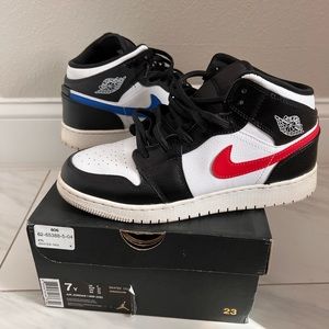 Air Jordan 1 Mid Muti Color Swoosh
